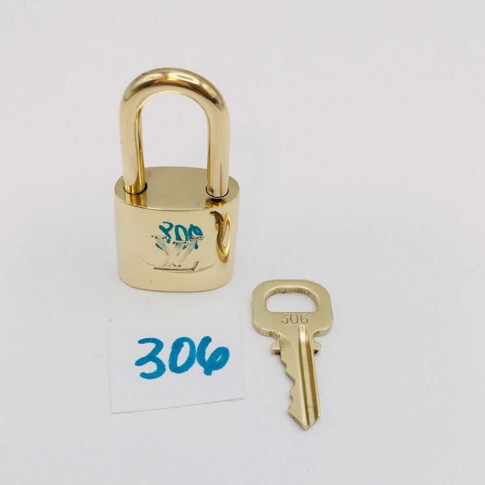 Authentic Louis Vuitton Lock and key 306